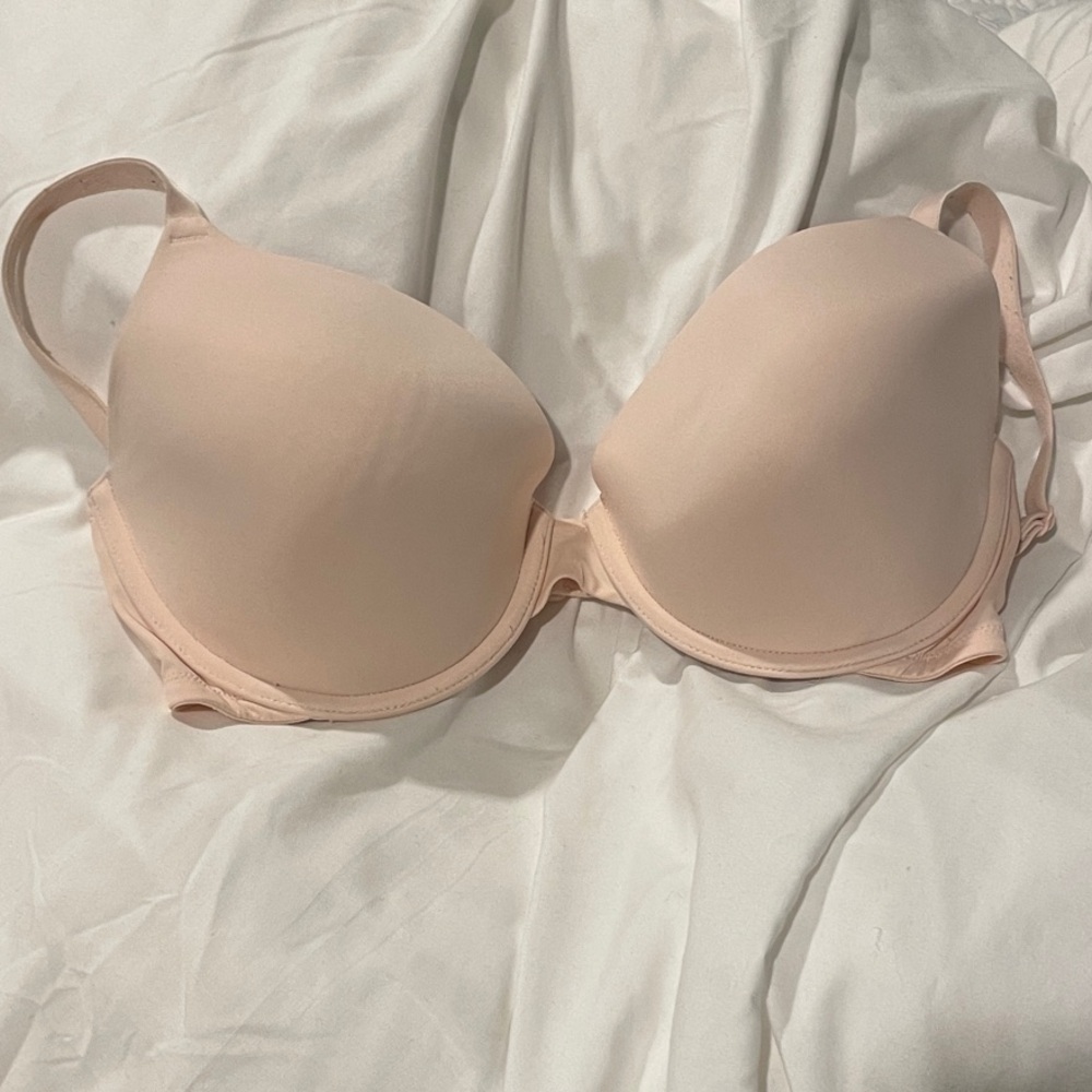 PINK Victoria's Secret Light Beige Bra